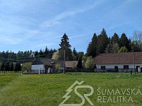 CHALUPA NA ŠUMAVĚ - PARÝZEK – TICHÉ MÍSTO U LESA S DUŠÍ STARÝCH ČASŮ - PXL_20260505_083504320.jpg