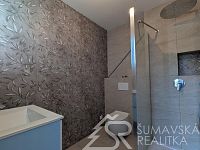 APARTMÁNOVÝ DŮM NOVÁ PEC – BYDLENÍ I INVESTICE V SRDCI ŠUMAVY - PXL_20260527_071554279.MP.jpg