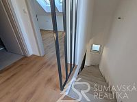 APARTMÁNOVÝ DŮM NOVÁ PEC – BYDLENÍ I INVESTICE V SRDCI ŠUMAVY - PXL_20260527_071726987.MP.jpg