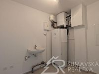 APARTMÁNOVÝ DŮM NOVÁ PEC – BYDLENÍ I INVESTICE V SRDCI ŠUMAVY - PXL_20260527_071805386.MP.jpg