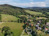 STAVEBNÍ POZEMEK S VÝHLEDEM, OKRAJ KAŠPERSKÝCH HOR–ŠUMAVA. SLEVA - Still 2026-07-20 134109_1.5.1.jpg