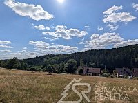 STAVEBNÍ POZEMEK NA ŠUMAVĚ PAŘEZÍ - PETROVICE U SUŠICE - O VÝMĚŘE 4.773 m2 - PXL_20260728_082652542.jpg