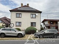 PRONÁJEM ZREKONSTRUOVANÉHO RODINNÉHO DOMU 6+KK SE ZAHRADOU A GARÁŽÍ HORAŽĎOVICE PŘEDMĚSTÍ - IMG_1797.jpeg