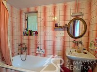 DŮM PRO MILOVNÍKY KLIDU A PŘÍRODY S VÝHLEDEM  NA HRAD KAŠPERK, ŠUMAVA-VELKÝ RADKOV - PXL_20260811_111421246.MP.jpg