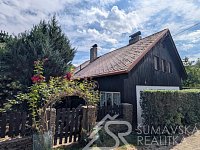 DŮM PRO MILOVNÍKY KLIDU A PŘÍRODY S VÝHLEDEM  NA HRAD KAŠPERK, ŠUMAVA-VELKÝ RADKOV - PXL_20260811_112929225.MP.jpg