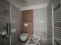 APARTMÁN Č. 16 - 2+KK S BALKONEM V PROJEKTU ČESKÁ-KAŠPERSKÉ HORY - PXL_20260818_124147946.MP.jpg