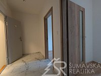 NOVÝ APARTMÁN NA ŠUMAVĚ -KAŠPERSKÉ HORY 2+KK S BALKONEM - PXL_20260818_123816847.MP.jpg