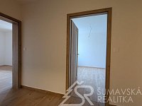 NOVÝ APARTMÁN NA ŠUMAVĚ č.22 -KAŠPERSKÉ HORY 2+KK V ULICI ČESKÁ - PXL_20260818_124511353.MP.jpg