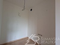 NOVÝ APARTMÁN NA ŠUMAVĚ č.22 -KAŠPERSKÉ HORY 2+KK V ULICI ČESKÁ - PXL_20260818_124728537.MP.jpg