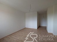 NOVÝ APARTMÁN NA ŠUMAVĚ č.22 -KAŠPERSKÉ HORY 2+KK V ULICI ČESKÁ - PXL_20260818_124746287.MP.jpg