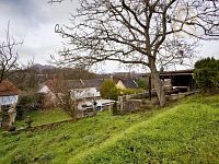 Prodej rodinného domu 235 m², pozemek 4761 m², Velké Žernoseky - 1743788234-7474.jpg