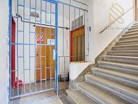 Prodej domu nám. T.G. Masaryka 779 m², pozemek 1465 m², Smečno - IMG_8171_hdr.jpg