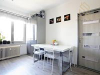 Prodej bytu 3+1 se zahradou 189 m², garáží a sklepem – Radíčeves - radiceves2.jpg