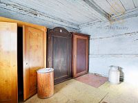 Prodej chalupy 160m/2, pozemek 1557 m/2 - IMG_2268_hdr.jpg