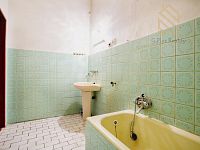 Byt 3+1, 70m/2 se samostatným vchodem, Českobratrská, Teplice - IMG_0535_hdr.jpg