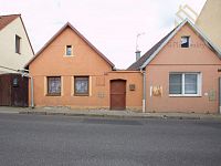 Prodej rodinného domu 2+1, o celkové výměře 126 m2, obec Třebenice okres Litoměřice.