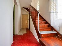 Prodej rodinného domu 319 m², pozemek 884 m², Prusice - 1759219833-3118.jpg