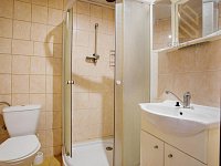 Prodej, rodinného domu, 498m2, Libochovice - o_1752053278-8531.jpg