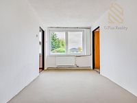 Prodej,stavební pozemek,1644m2,Kostelec nad Labem - 1761210012-5678.jpg