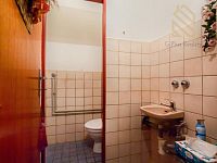 Pronájem obchodního prostoru 1200 m² Polepy 6​5​ ​0​0​0​ ​K​č​/​m​ě​s​í​c​ ​(​5​4​ ​K​č​/​m​²​)​ - IMG_3262_hdr.jpg