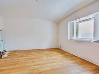 Prodej, rodinný dům, 460m2, Modlany - IMG_3371_hdr.jpg