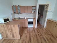 Byt 1+1+ Lodžie, 33 m2, ul.SNP, Louny - 241018568_1795658984158804_7804059106774262264_n-změněno-na-velké.jpeg