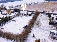 Rodinný dům, 135m2, zahrada 3 522m2, Píšťany, okr.Litoměřice - Sněhem pokrytá venkovská oblast (1).jpg