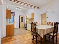 Prodej, byt, 3kk, 89m2, ul. Pražská, Hořovice - Prostorná kuchyně s jídelnou.jpg