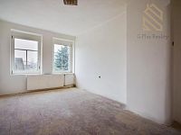 Prodej,Rodinný patrový dům se zahradou a garáží, 263m2, Sebuzín, Ústí nad Labem - IMG_3031_hdr.jpg