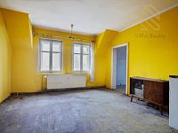 Prodej,Rodinný patrový dům se zahradou a garáží, 263m2, Sebuzín, Ústí nad Labem - IMG_3102_hdr.jpg