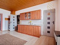 Byt 2+1, 63 m3, s podílem na společné zahradě. Husova ul. Louny - IMG_4784.jpg