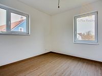 Prodej rodinného domu 4+kk, 84 m², pozemek 834 m², Uhersko (okr. Pardubice) - IMG_3968_hdr.jpg