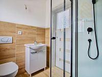 Prodej rodinného domu 4+kk, 84 m², pozemek 834 m², Uhersko (okr. Pardubice) - IMG_4126_hdr.jpg