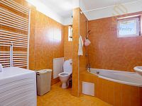 Prodej bytu 3+1 se zahradou 189 m², garáží a sklepem – Radíčeves - 1761577035-083.jpg