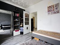 Prodej domu 195m/2 se zahradou 502m/2 a garáží 28m/2- Ústí nad Labem-ulice Hostovická - o_1761481678-5382.jpg