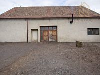 Veltěže – funkční autoservis 225 m2 , celý  objekt 1326 m2 , v Obci  Veltěže, okres Louny - ChatGPT Image 17. 2. 2026 12_24_25.jpg