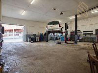 Veltěže – funkční autoservis 225 m2 , celý  objekt 1326 m2 , v Obci  Veltěže, okres Louny - ChatGPT Image 17. 2. 2026 12_29_09.jpg