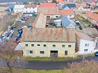 Veltěže – funkční autoservis 225 m2 , celý  objekt 1326 m2 , v Obci  Veltěže, okres Louny - DJI_0186.jpg
