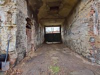 Veltěže – funkční autoservis 225 m2 , celý  objekt 1326 m2 , v Obci  Veltěže, okres Louny - IMG_4936.jpg