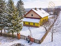 Prodej, rodinný dům 270m2, pozemek 2444m2