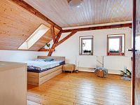 Prodej, rodinný dům 270m2, pozemek 2444m2, Dobkovičky, Velemín, - IMG_4984_hdr.jpg