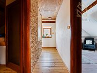 Prodej, rodinný dům 270m2, pozemek 2444m2, Dobkovičky, Velemín, - IMG_5081_hdr.jpg