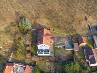 Prodej, Byt 3+kk,49 m2, s terasou 43m2,sklepem, a podílem na zahradě -Opárno - DJI_0349.jpg