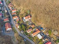 Prodej, Byt 3+kk,49 m2, s terasou 43m2,sklepem, a podílem na zahradě -Opárno - DJI_0354.jpg