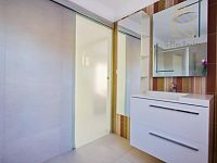 Prodej, Byt 3kk,49 m2, s terasou 43m2,sklepem, a podílem na zahradě -Opárno - IMG_5905.jpg