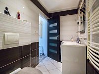 Prodej domu 195m/2, se zahradou 502m/2, garáží 28m/2 Ústí nad Labem - Hostovická - 1771252164-4853.jpg