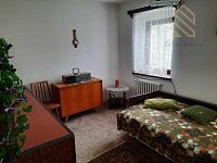 Prodej rodinného domu 235 m², pozemek 4761 m², Velké Žernoseky - WhatsApp Image 2026-03-02 at 19.19.15 (2).jpeg