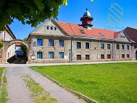 Prodej domu nám. T.G. Masaryka 779 m², pozemek 1465 m², Smečno - 1752655406-8873.jpg