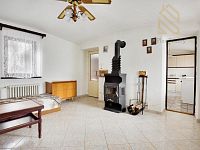 Prodej, rodinný dům 235 m2, pozemek 536 m2, Velké Žernoseky - 1743788241-0335.jpg