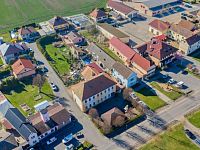 Prodej, rodinný dům 334 m2, pozemek 1515m2, Radovesice - DJI_0571.jpg